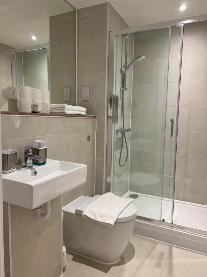 99 Guest House Истбурн Экстерьер фото